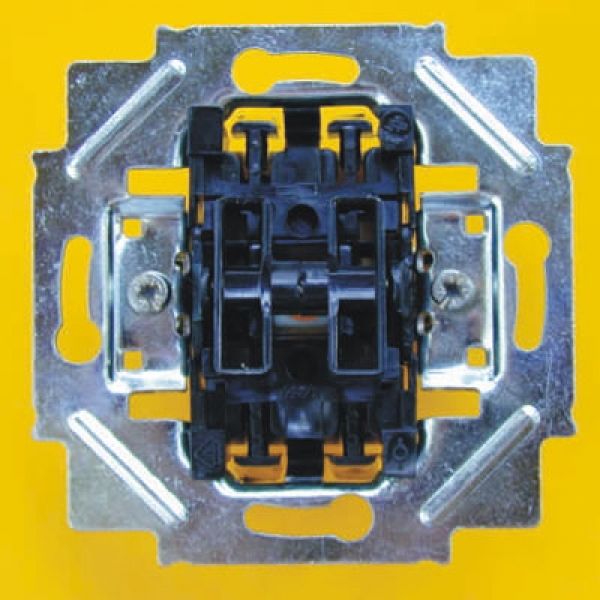 KLEIN K22/U205-101 Doppeltaster 2 Schließer mit 2 getrennten Strombahnen